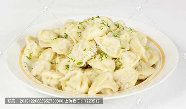 與傳統(tǒng)的俄羅斯菜碗-,pelmeni