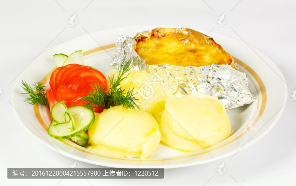 白面包肉芝士焗土豆