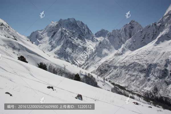 高加索山脈山區(qū)滑雪勝地