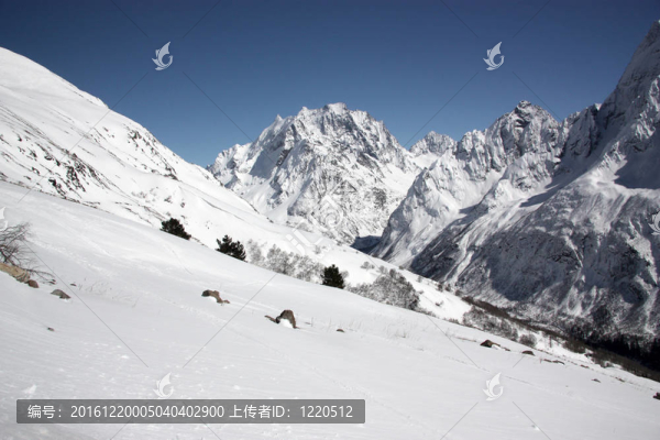 高加索山脈山區(qū)滑雪勝地
