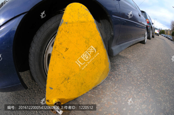 車輪夾停車侵權