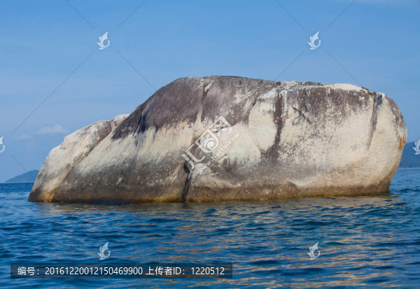 大石頭海灘