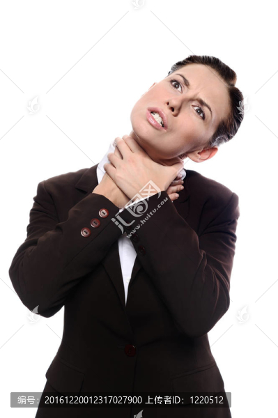 扼殺自己的女人