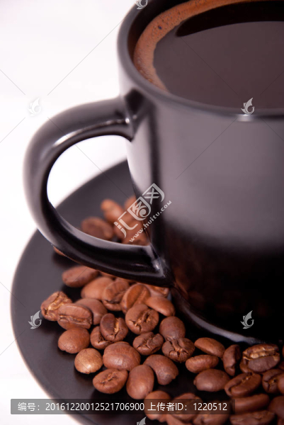 一杯黑咖啡