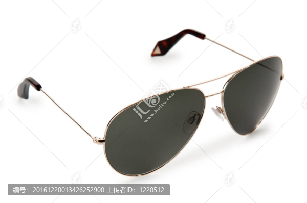 白色的優(yōu)雅太陽鏡