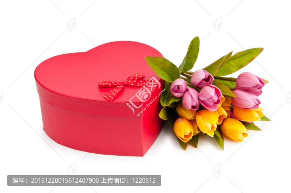 鮮花和禮品盒上白色隔離