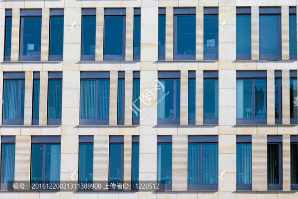 現(xiàn)代辦公建筑立面