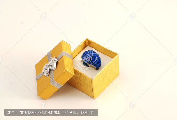 戒指