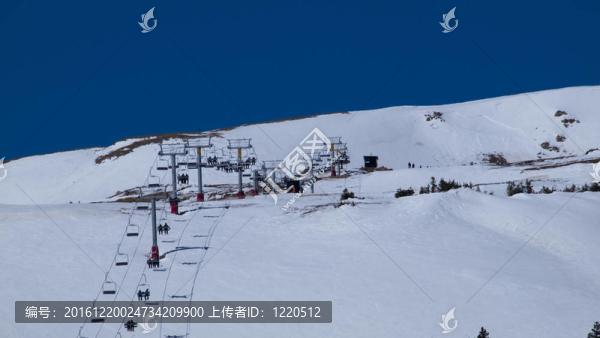 滑雪