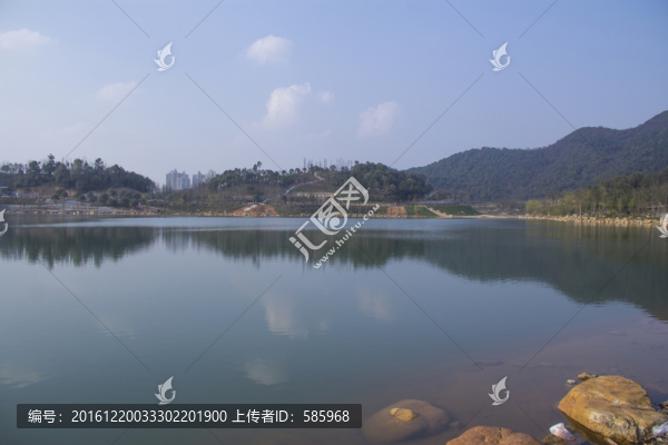 尖山湖公園