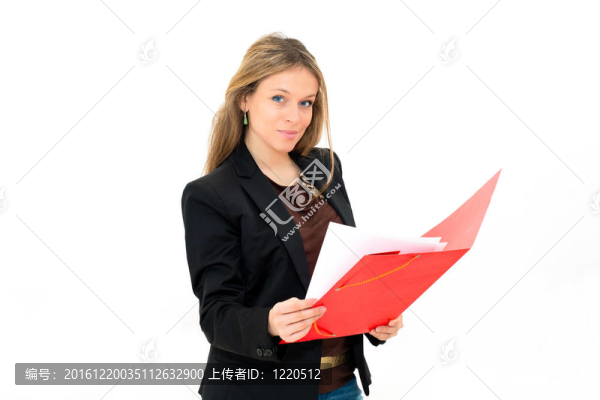 帶文件夾的嚴(yán)肅女人