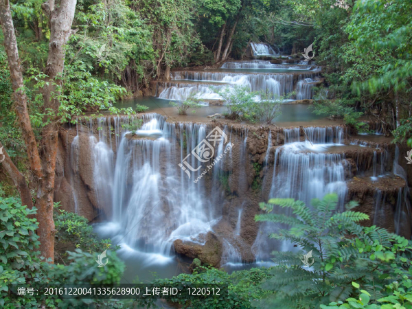 Huay,Mae卡明瀑布