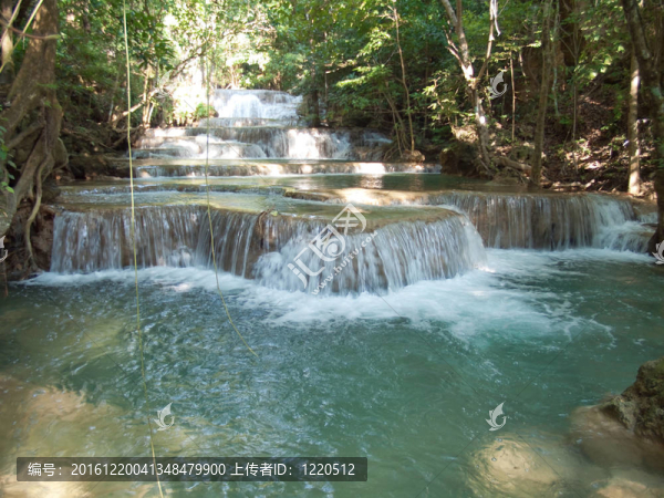 Huay,Mae卡明瀑布