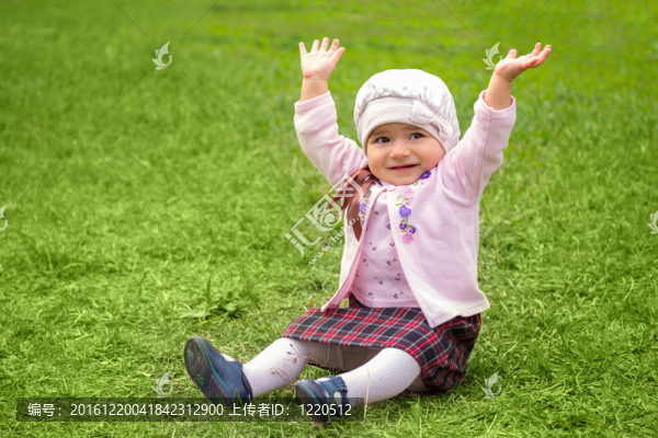 快樂的小女孩