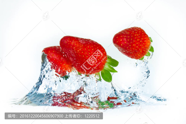 水中草莓