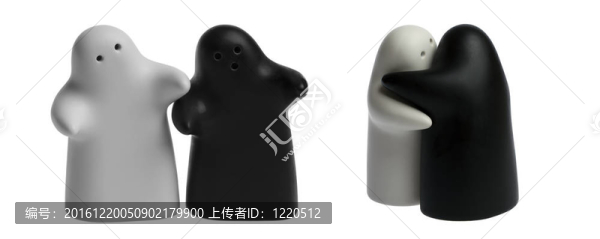 白色和黑色的胡椒鹽瓶