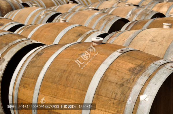 貯酒桶