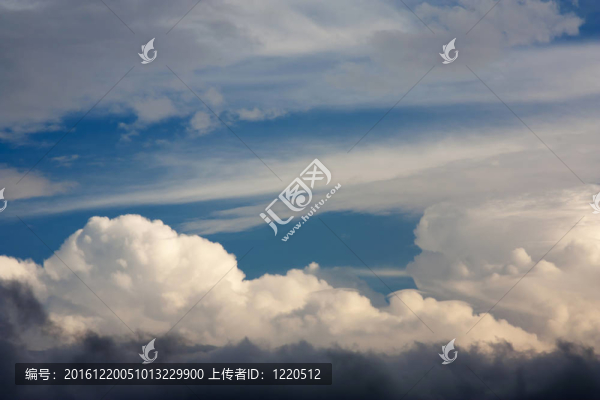 天空的風(fēng)暴