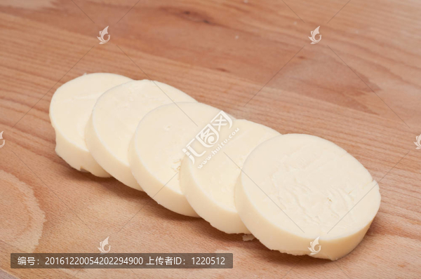 圓形奶酪片對(duì)角線