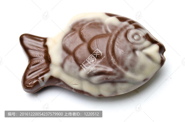 魚形巧克力甜點