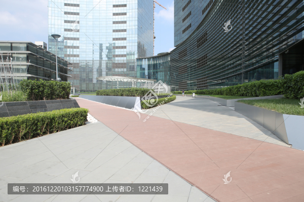 寫字樓大廈大面積地面街景