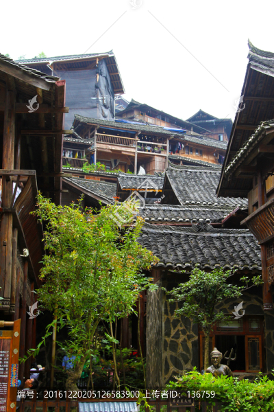 少數(shù)民族村落