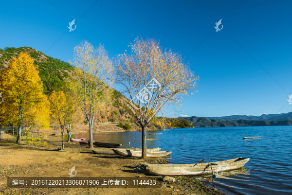 瀘沽湖