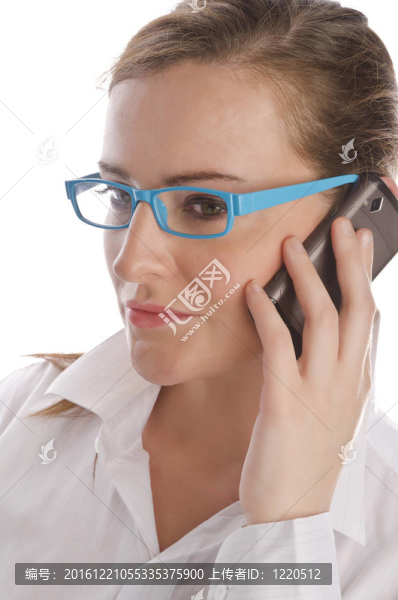 帶手機的女人