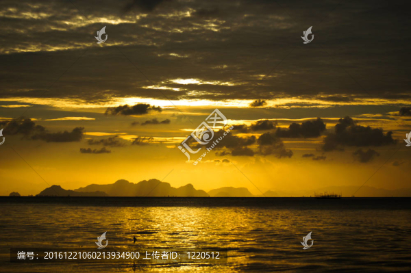 日落的天空