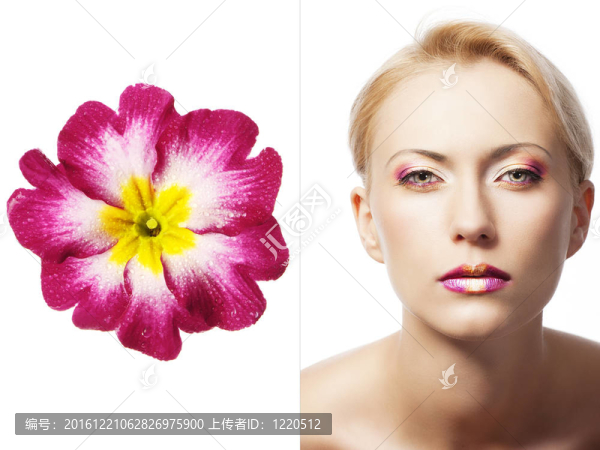 花妝；她是三個(gè)月來(lái)的