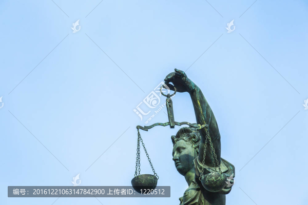 德國在法蘭克福的羅默的正義女神雕像前