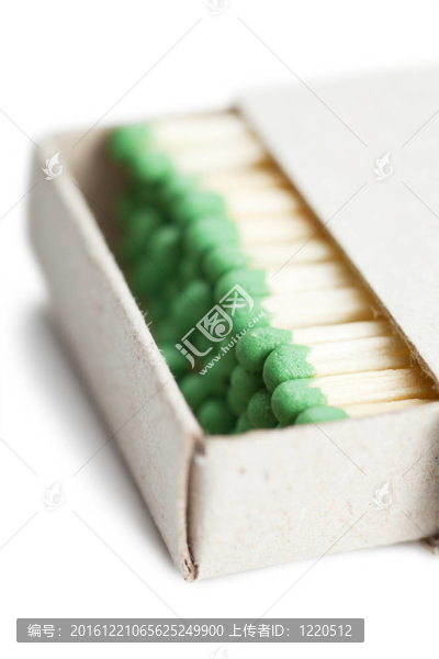 盒子里的火柴
