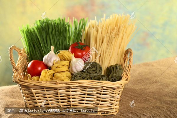 原料面條Paglia,E,fieno（秸稈、干草）
