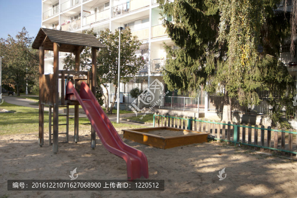 兒童游樂場
