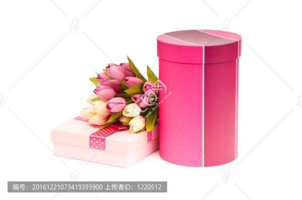 彩盒和郁金香白色隔離