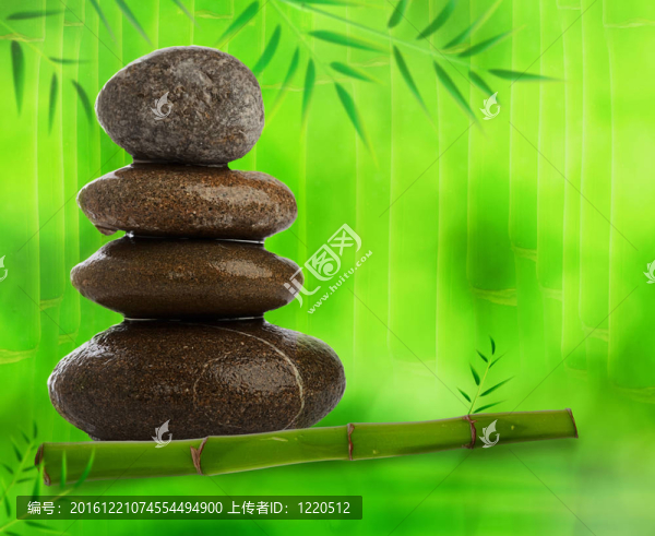用竹子和竹子蒸的東方靜物