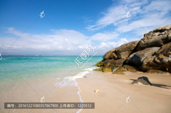 美麗的海邊懸崖