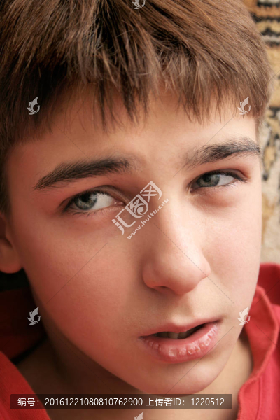 迷茫的少年