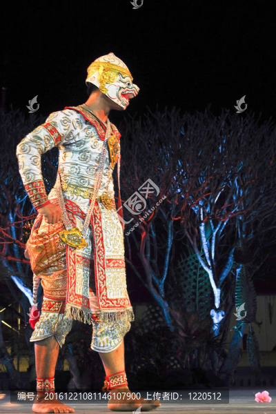 舞蹈藝術(shù)稱為坤；歷史舞高級