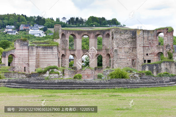 羅馬帝國(guó)?。惶乩餇?巴拉?。坏聡?guó)；