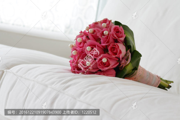 粉紅玫瑰花束