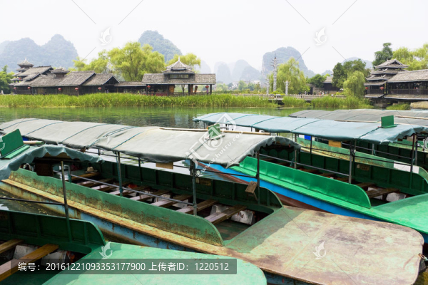 桂林河船