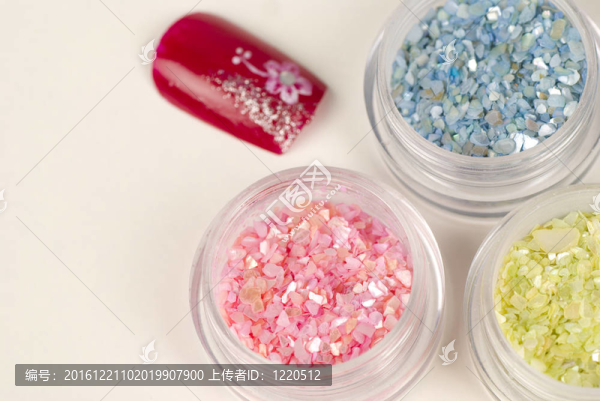 美甲飾品