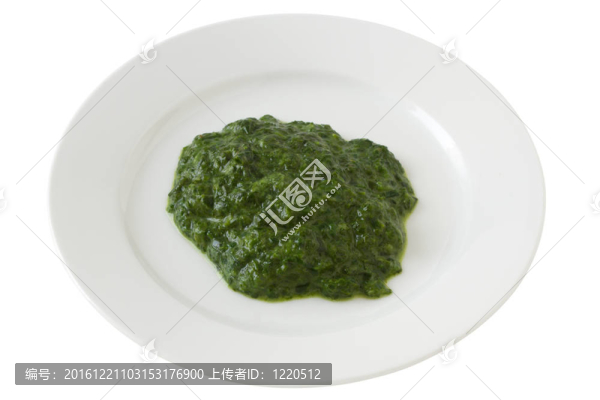 盤子上的菠菜