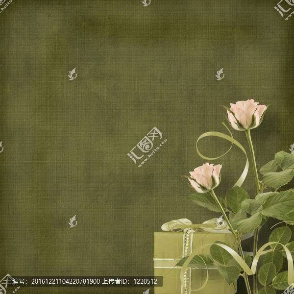 明信片與玫瑰和禮物祝賀
