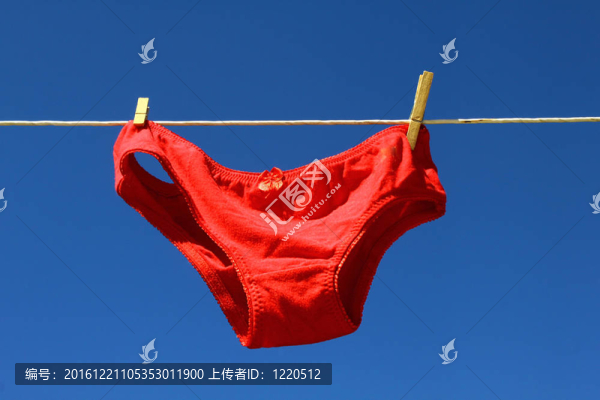 紅色的內(nèi)褲
