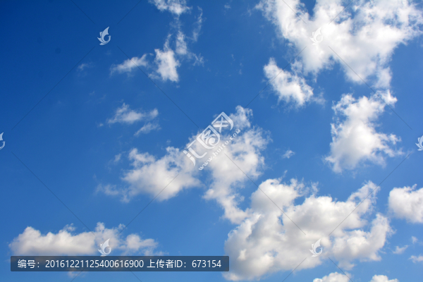 藍(lán)天白云