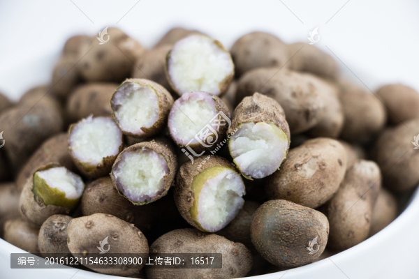 蒸熟的山藥豆
