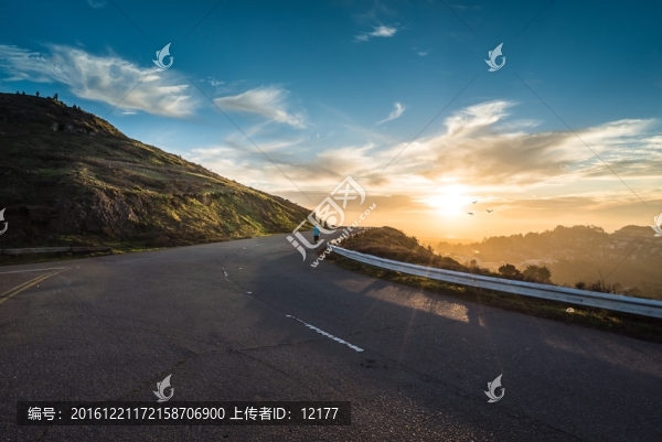 山