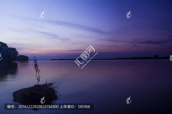 團頭湖夕陽晚霞